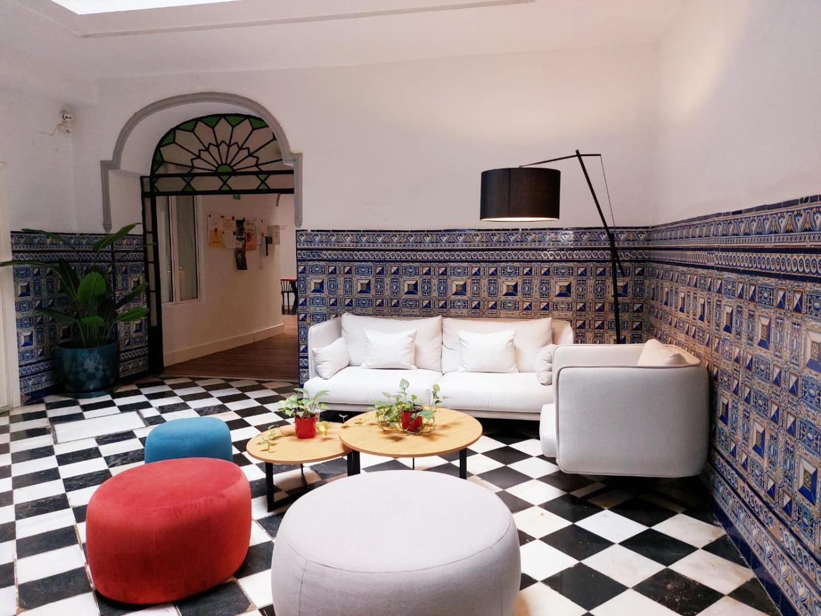 La Central Sevilla Eksteriør bilde